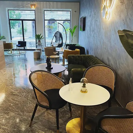 Готель Salotto 